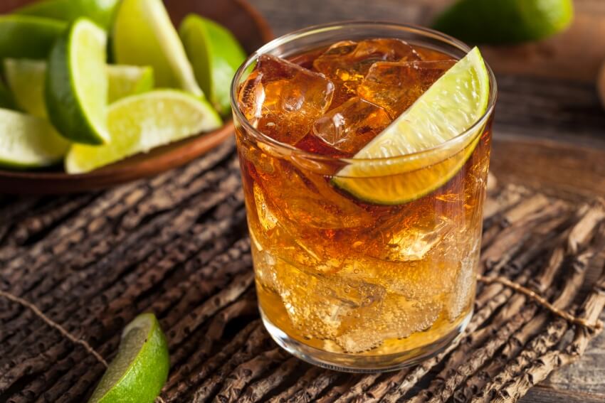Dark & stormy opskrift